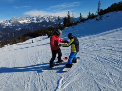 Snowboarden in Forstau